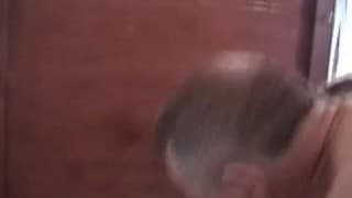 Une blonde domimnatrice