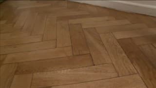 Une femme flic qui aime les gang bang