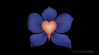 Trois blondasses très chaudes dans un massage