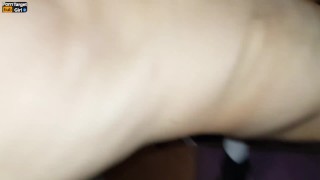 Cute Girl Firs Anal Experience for 18 birthday ! Gift = Anal Creampie !