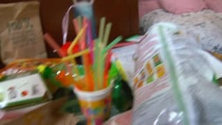 Lisse se retrouve avec une queue dans le cul !