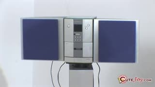 La teen Joy aime vraiment se toucher !