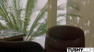 Elle se fait enculer par son professeur