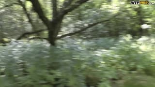 Kelly abordée dans un parc !