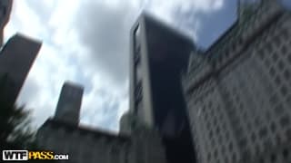 Nessa Devil et Martin passent une bonne journée