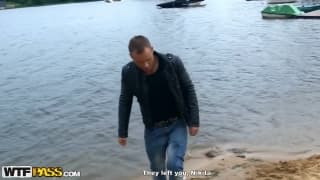 Une bonne baise en forêt pour étudiants