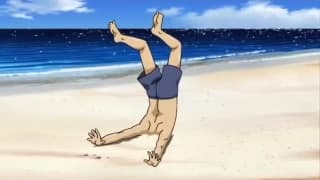 De jolies jeunes filles prennent leurs pieds