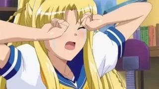 Jeu sexuel pour dépuceler une blonde